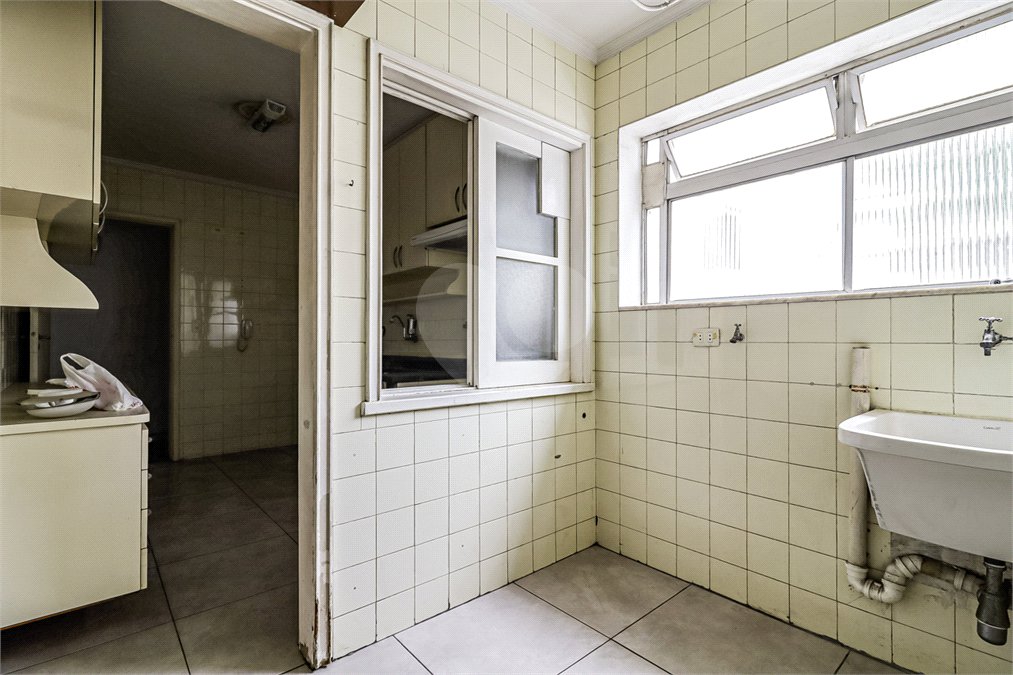 Apartamento à venda com 3 quartos, sendo 1 suíte, em Cidade Monções, São Paulo, SP