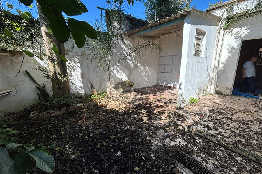 Sobrado à venda com 3 quartos em Jardim Petrópolis, São Paulo, SP