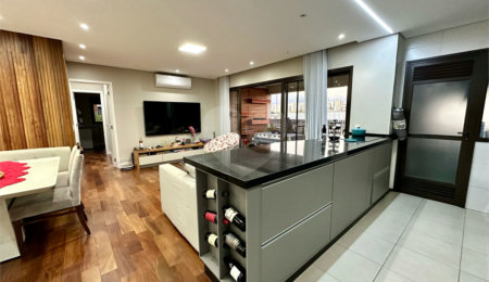 Apartamento à venda com 3 suítes em Vila Monumento, São Paulo, SP