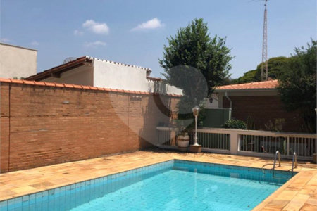 Casa à venda com 6 quartos no Centro, Vinhedo, SP