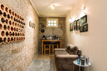 Casa à venda com 5 quartos, sendo 4 suítes, no condomínio Flamboyant, Atibaia - SP