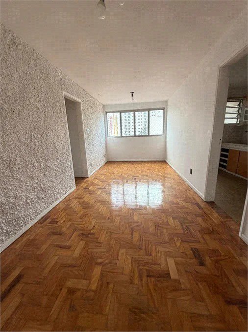 Apartamento à venda com 2 quartos em Vila Madalena, São Paulo, SP
