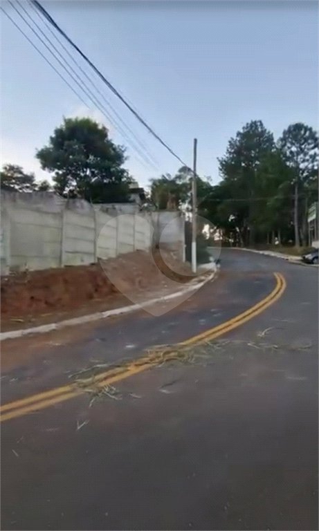 Terreno à Venda com 583m² em Atibaia/SP.