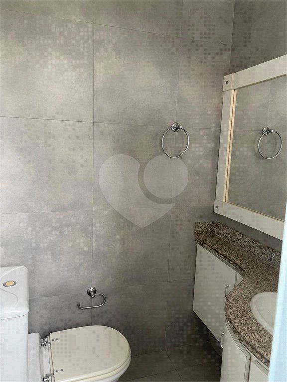 Apartamento à venda com 3 suítes em Campo Belo, São Paulo, SP