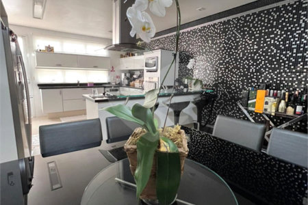 Casa à venda com 3 suítes no condomínio Residencial dos Lagos, Itupeva - SP