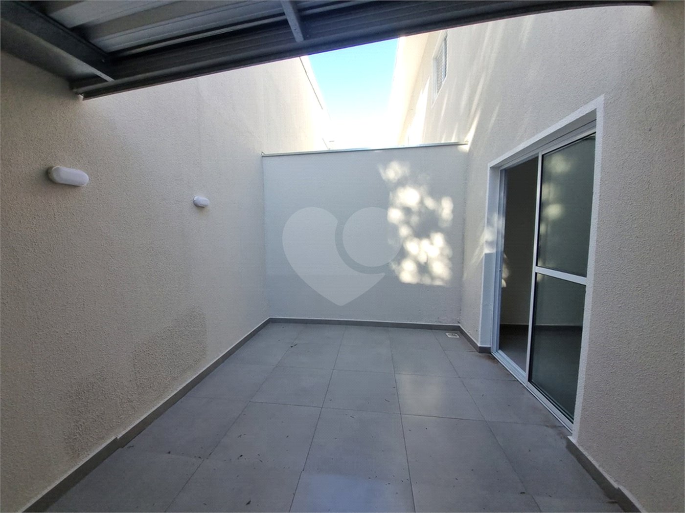 Casa à venda com 2 suítes no condomínio Residencial Américo Figueiredo, Sorocaba - SP