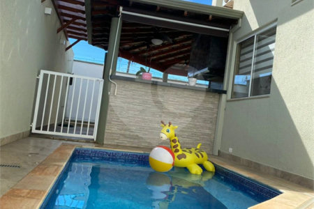 Casa à venda com 3 quartos, sendo 2 suítes, em Jardim Residencial Maggiore, Araraquara, SP