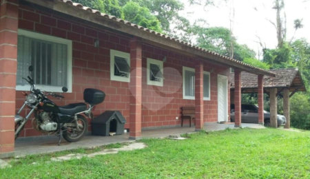 Casa Térrea à venda com 3 quartos, sendo 1 suíte,  em Santa Inês, Caieiras, SP