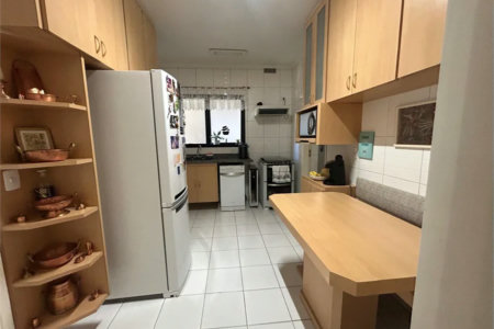 Apartamento à venda com 4 quartos, sendo 2 suítes,  em Pinheiros, São Paulo, SP