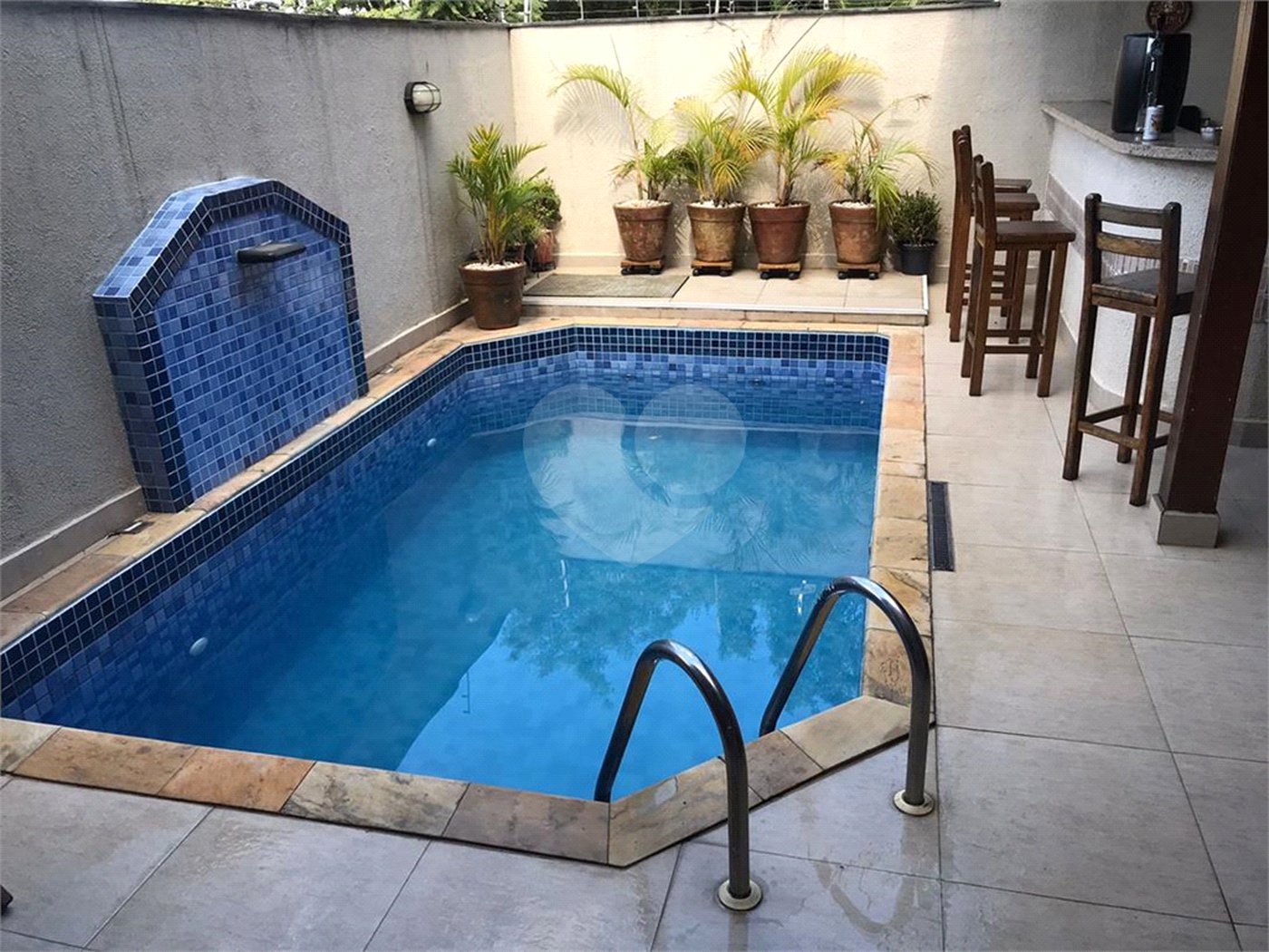 Sobrado à venda com 3 quartos em Tremembé, São Paulo, SP