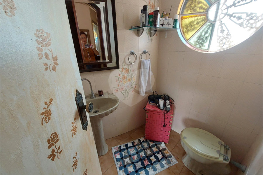 Casa à venda ou para alugar com 4 quartos, sendo 2 suítes,  em Rancho Grande, Mairiporã, SP