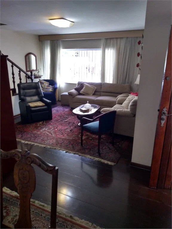Casa à venda com 4 quartos, sendo 1 suíte,  em Alto da Lapa, São Paulo, SP