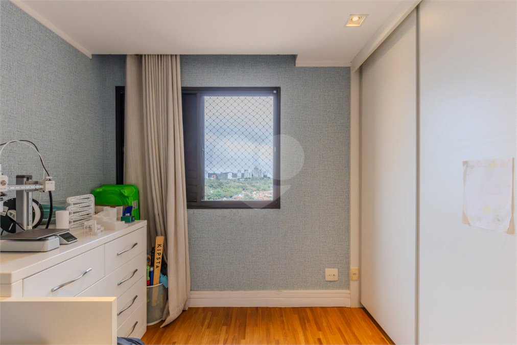 Apartamento à venda com 3 suítes em Chácara Santo Antônio, São Paulo, SP