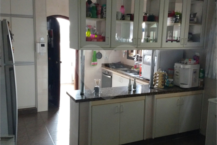 Sobrado à venda com 3 quartos, sendo 1 suíte, em City Recanto Anastácio, São Paulo, SP
