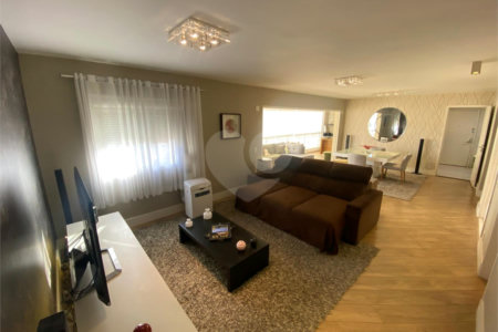 Apartamento à venda com 3 suítes em Vila Gomes Cardim, São Paulo, SP