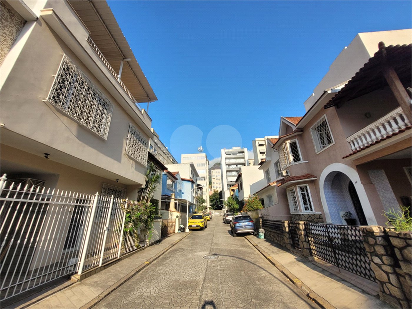 Casa de Vila à venda com 4 quartos, sendo 1 suíte,  em Tijuca, Rio de Janeiro, RJ