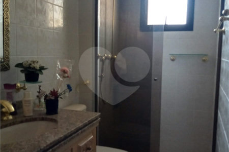 Apartamento à venda com 3 suítes em Vila Suzana, São Paulo, SP