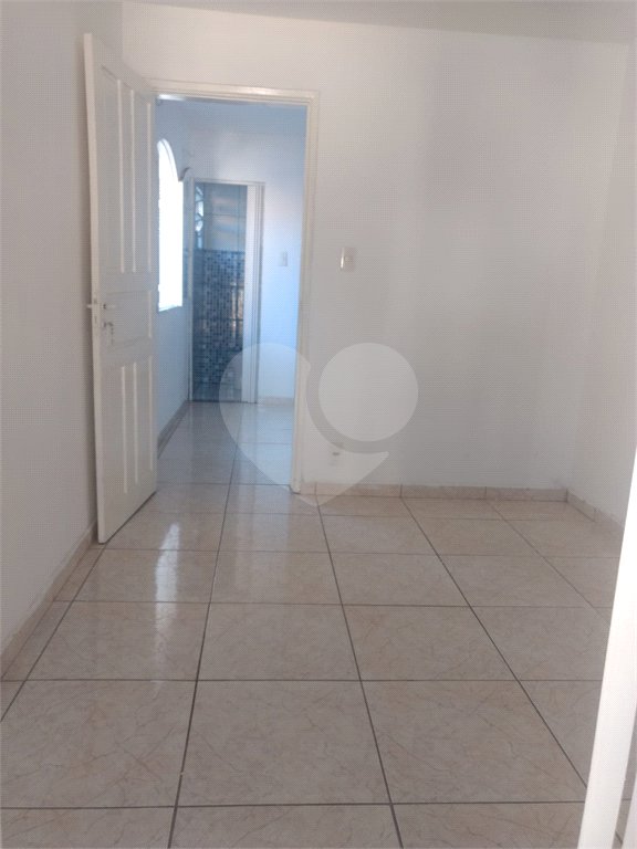 Casa à venda com 5 quartos, sendo 1 suíte, em Vila Medeiros, São Paulo, SP