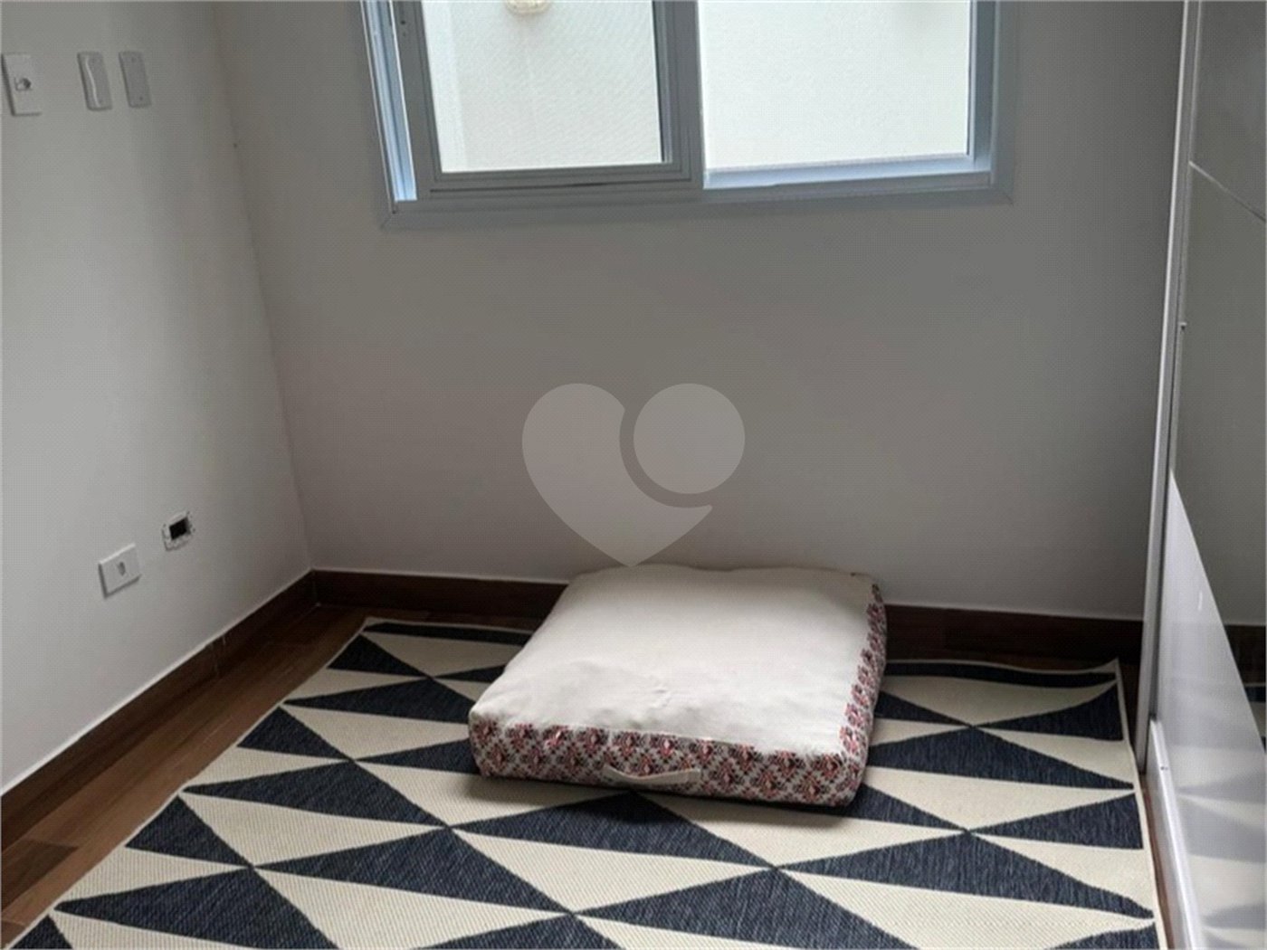 Casa à venda com 3 quartos, sendo 1 suíte,  no condomínio Campos do Conde, Sorocaba - SP