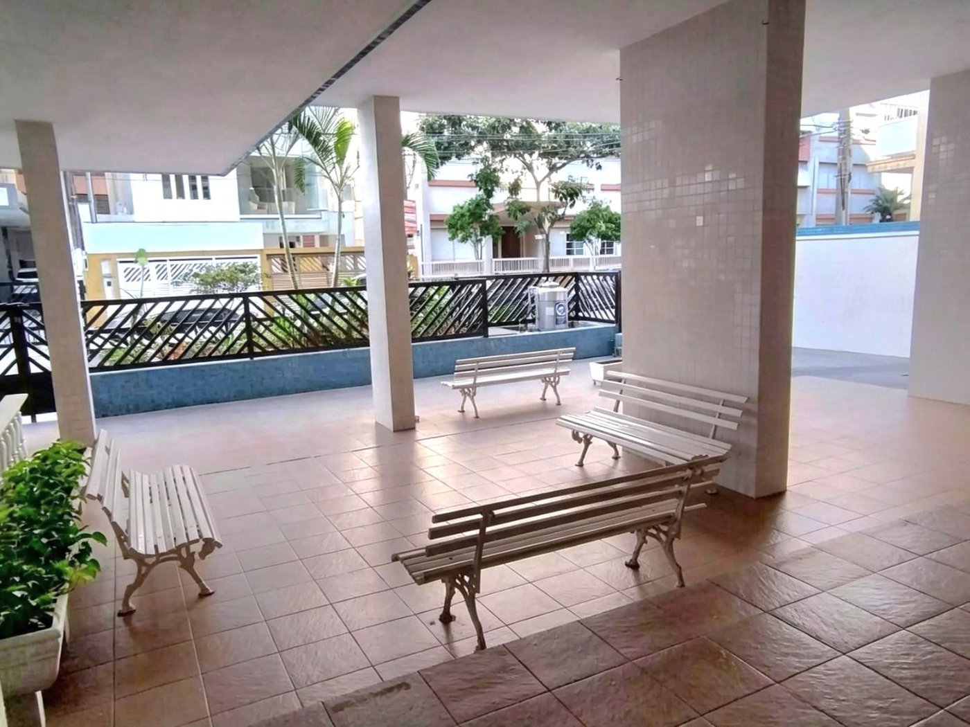Apartamento próximo da praia com 1 dormitório, 2 banheiros à venda, 55 m² por R$ 420.000 - Pompéia - Santos/SP