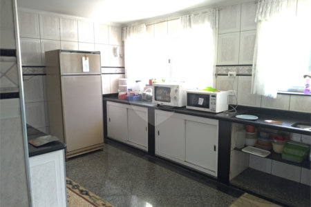 Sobrado à venda com 3 quartos em Jardim São Bento, São Paulo, SP