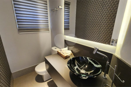 Casa à venda ou para alugar com 5 suítes no condomínio Residencial Jardim Primavera, Louveira - SP