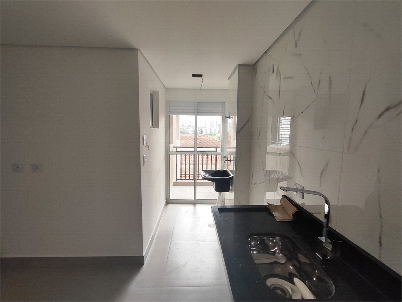 Apartamento à venda com 2 quartos em Vila Vitório Mazzei, São Paulo, SP