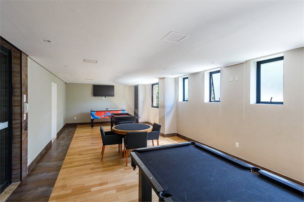 Apartamento à venda com 4 quartos, sendo 2 suítes,  em Jardim Panorama, São Paulo, SP