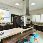 Casa à venda com 4 suítes no condomínio Dos Lagos, Itupeva - SP