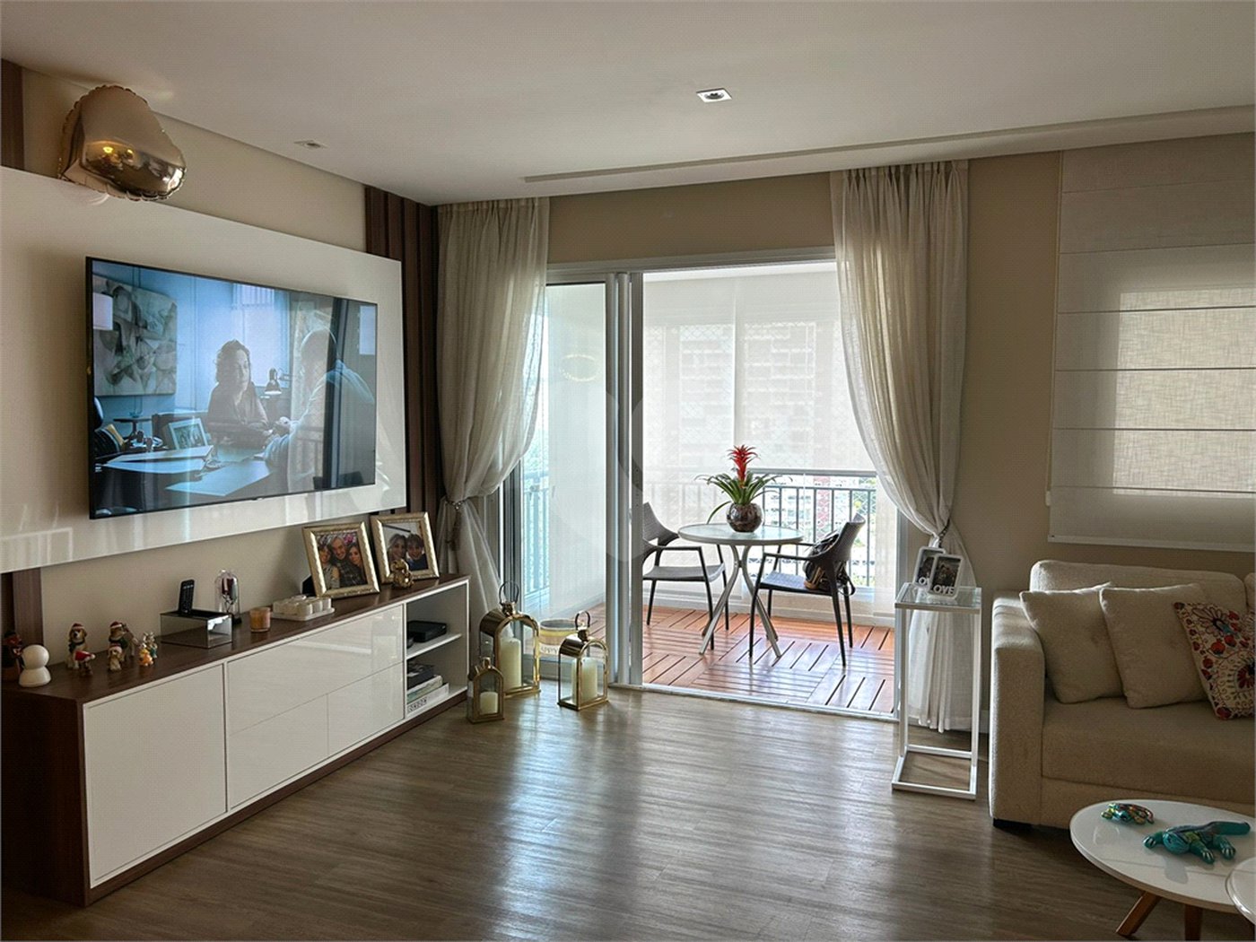 Apartamento à venda com 3 quartos, sendo 1 suíte,  em Jardim Caboré, São Paulo, SP