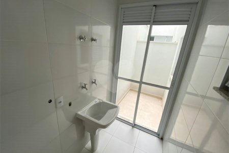 Casa à venda com 2 quartos no condomínio Dias Souza II, São Paulo - SP