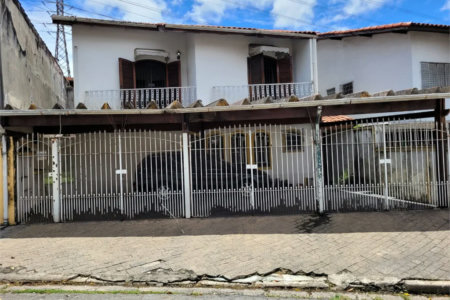 Casa à venda com 3 quartos, sendo 1 suíte,  em Parque da Lapa, São Paulo, SP