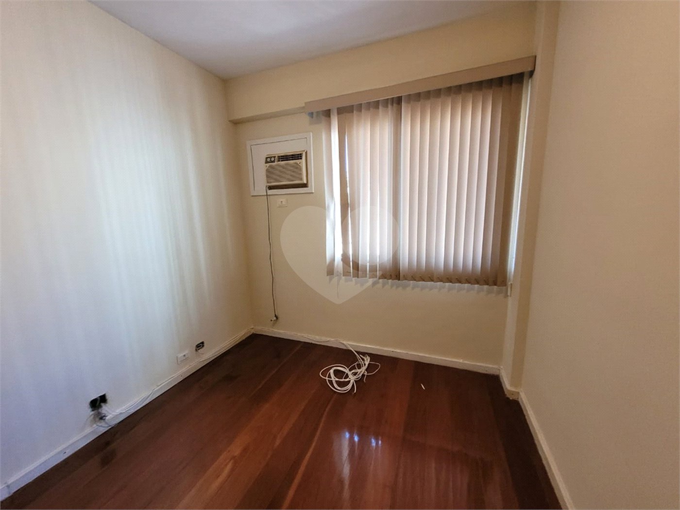 Apartamento à venda com 3 quartos, sendo 1 suíte,  em Tijuca, Rio de Janeiro, RJ