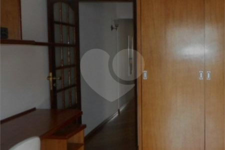 Sobrado à venda com 3 quartos, sendo 1 suíte, em Campo Grande, São Paulo, SP