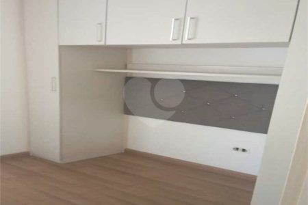 Casa de Vila à venda com 2 suítes em Chácara Belenzinho, São Paulo, SP