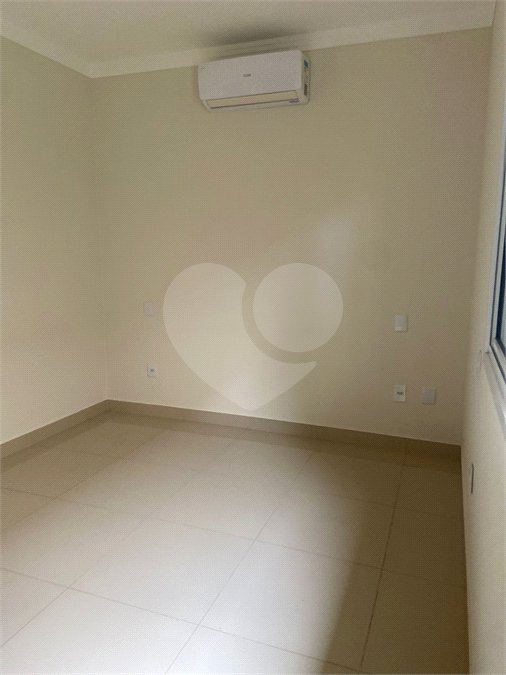 Casa à venda ou para alugar com 3 suítes no condomínio Portal das Tipuanas, Araraquara - SP