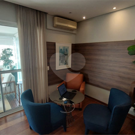 Apartamento de 3 quartos, mobiliado, para locação no Paraíso