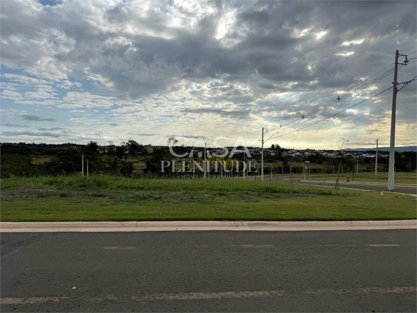 Terreno em condomínio à venda em Alphaville Nova Esplanada, Votorantim, SP