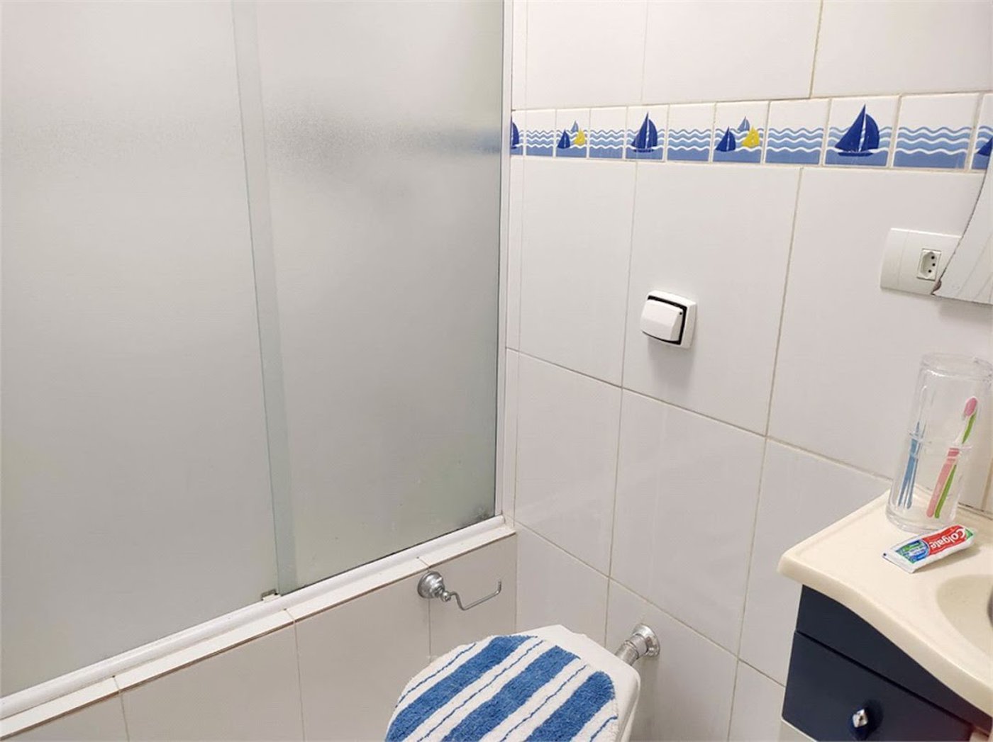 Apartamento Residencial à venda, Enseada, Guarujá - AP1502.