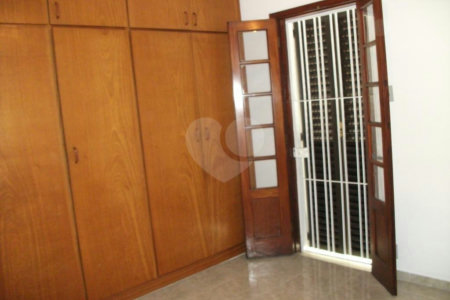 Sobrado à venda com 3 quartos, sendo 1 suíte,  em Jardim Vila Mariana, São Paulo, SP