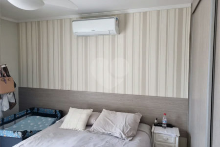Sobrado à venda com 4 suítes em Vila Vitório Mazzei, São Paulo, SP