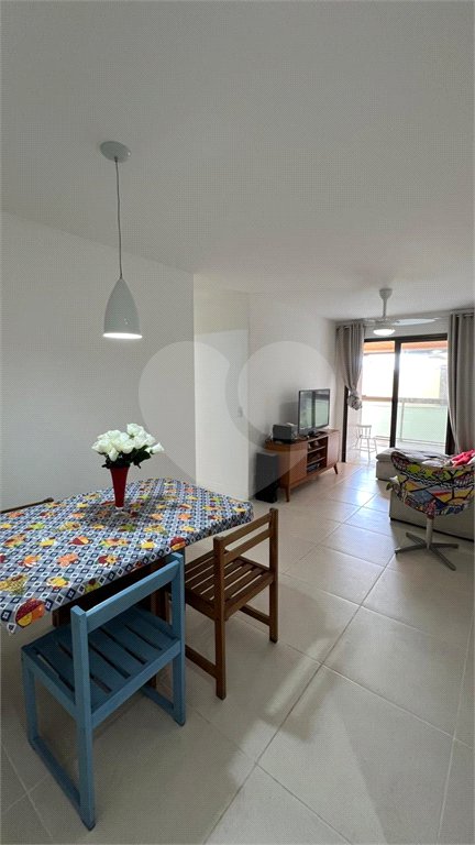 Apartamento à venda com 3 quartos, sendo 1 suíte, em Vila Nova, Cabo Frio, RJ