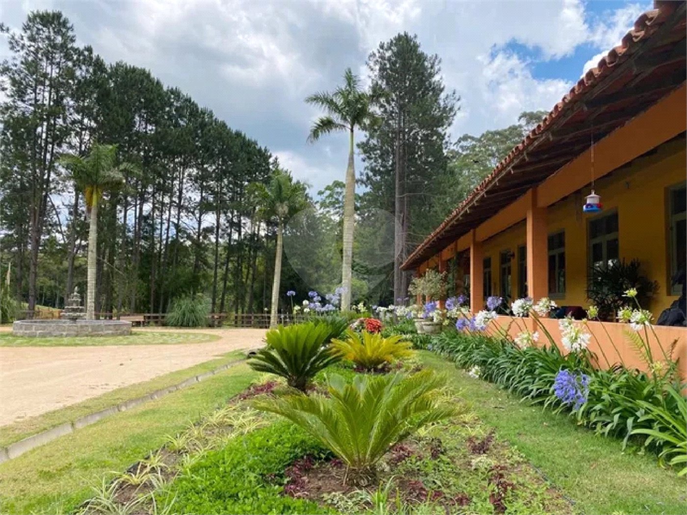 Fazenda à venda com 8 quartos em Do Carmo (canguera), São Roque, SP
