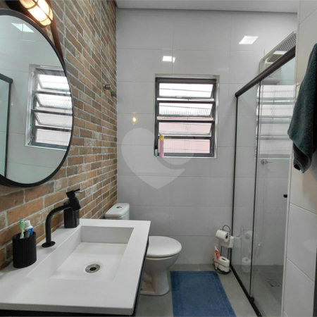 Sobrado à venda com 3 quartos, sendo 1 suíte, em Vila Romana, São Paulo, SP