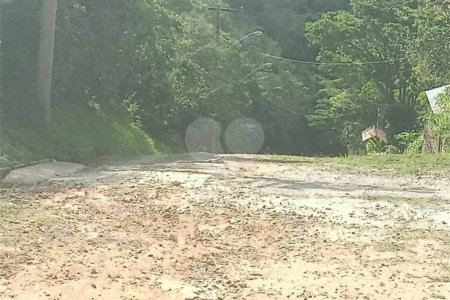 Terreno à venda no condomínio Estancia Santa Maria, Atibaia - SP