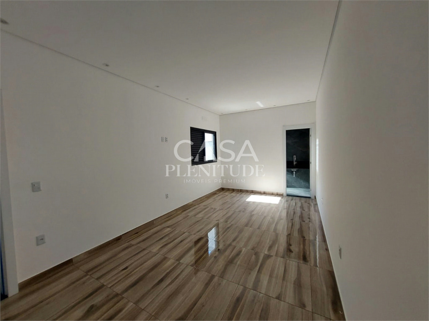 Casa em condomínio à venda com 3 quartos, sendo 1 suíte, em Wanel Ville, Sorocaba, SP