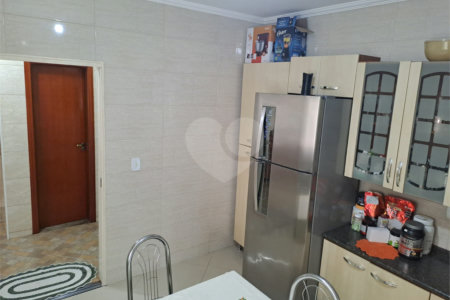 Casa à venda com 3 quartos em Popular III, Louveira, SP