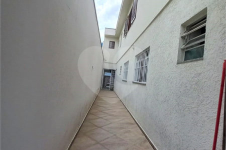 Sobrado à venda com 3 quartos, sendo 1 suíte, em Vila Lúcia, São Paulo, SP