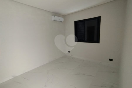 Casa à venda com 3 quartos, sendo 2 suítes, em Cachoeirinha, Bom Jesus dos Perdões, SP
