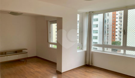 Apartamento à venda com 3 quartos, sendo 1 suíte, em Jardim Paulista, São Paulo, SP